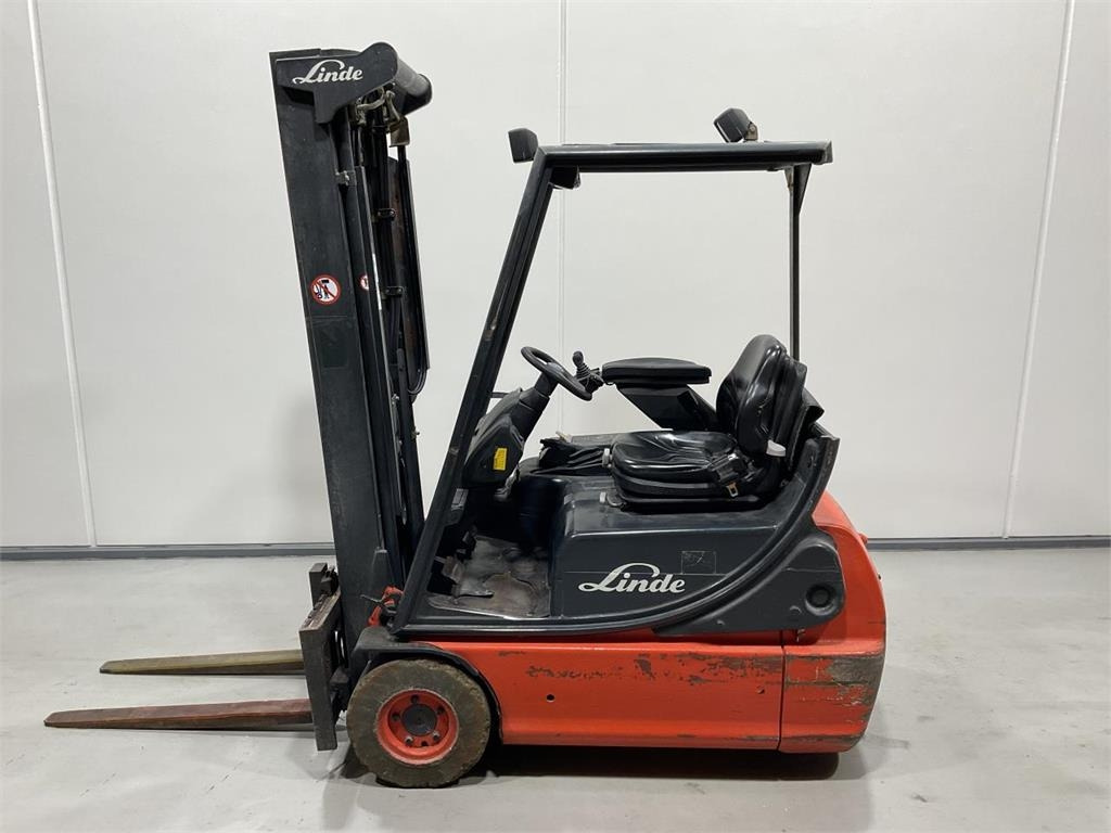 Linde E16C-02 - Elektrostapler: das Bild 3 Linde E16C-02 - Elektrostapler: das Bild 3