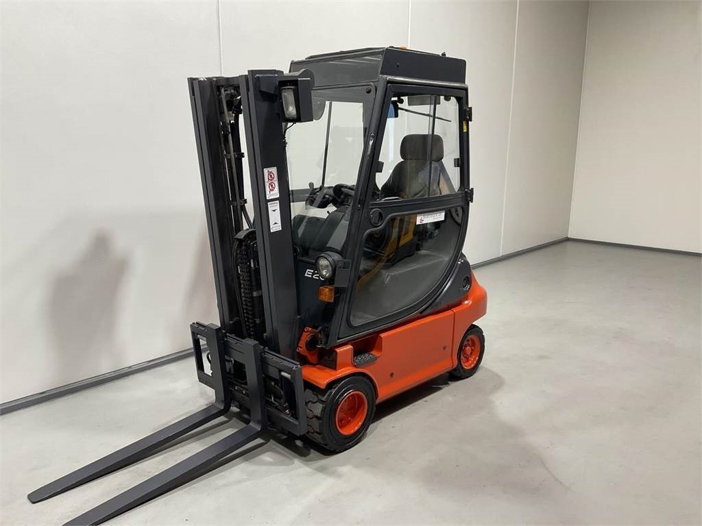 Linde E20P-02 - Elektrostapler: das Bild 4 Linde E20P-02 - Elektrostapler: das Bild 4