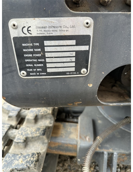 Doosan Slo 18 - 1.8T with bucket packed (Low Hours) - Minibagger: das Bild 5 Doosan Slo 18 - 1.8T with bucket packed (Low Hours) - Minibagger: das Bild 5