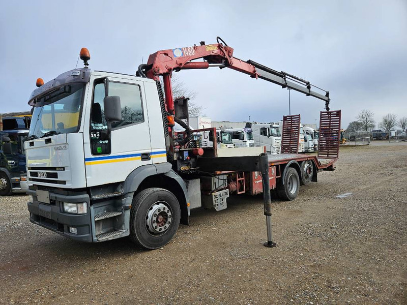 Iveco Eurotech 6x2 // transport // HMF 1483 K3 - Autotransporter LKW, Autokran: das Bild 1 Iveco Eurotech 6x2 // transport // HMF 1483 K3 - Autotransporter LKW, Autokran: das Bild 1