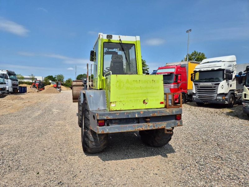 O & K L15 With bucket and quickshift - Radlader: das Bild 4 O & K L15 With bucket and quickshift - Radlader: das Bild 4
