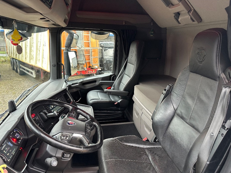 Sattelzugmaschine Scania R500 6x2/4 Twinsteer // Retarder // Onspot: das Bild 15 Sattelzugmaschine Scania R500 6x2/4 Twinsteer // Retarder // Onspot: das Bild 15