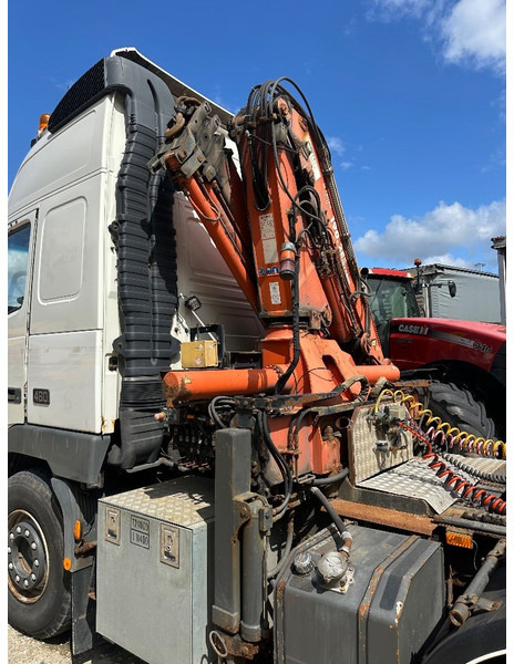 Volvo FH 12 460 6x2 with Terex 190.2E crane + remote - Sattelzugmaschine: das Bild 5 Volvo FH 12 460 6x2 with Terex 190.2E crane + remote - Sattelzugmaschine: das Bild 5