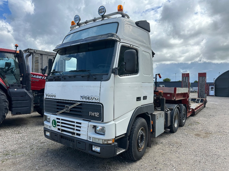 Volvo FH 12 460 6x2 with Terex 190.2E crane + remote - Sattelzugmaschine: das Bild 2 Volvo FH 12 460 6x2 with Terex 190.2E crane + remote - Sattelzugmaschine: das Bild 2