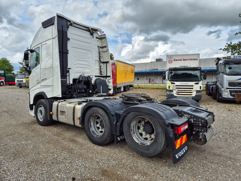 Volvo FH 500 6x2 // ACC/ Retarder // 10 Wheeler - Sattelzugmaschine: das Bild 3 Volvo FH 500 6x2 // ACC/ Retarder // 10 Wheeler - Sattelzugmaschine: das Bild 3