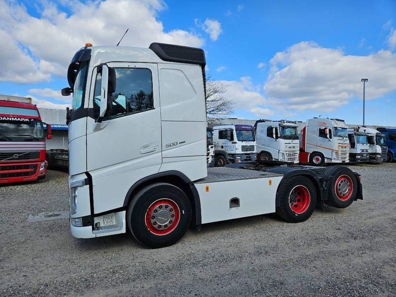 Volvo FH 500 // 6x2 // Hydraulik // ACC - Sattelzugmaschine: das Bild 2 Volvo FH 500 // 6x2 // Hydraulik // ACC - Sattelzugmaschine: das Bild 2