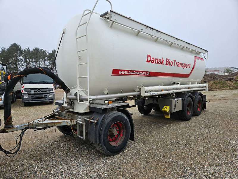 VM TARM 3 axle Pellets - Tankanhänger: das Bild 1 VM TARM 3 axle Pellets - Tankanhänger: das Bild 1
