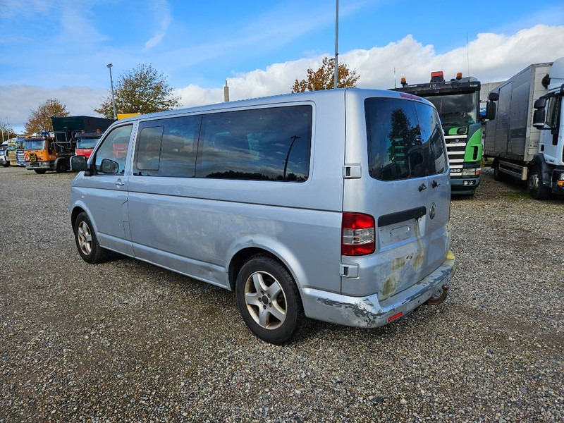 Volkswagen Caravelle 2,5 TDi 130 lang 10prs 5d - PKW: das Bild 3 Volkswagen Caravelle 2,5 TDi 130 lang 10prs 5d - PKW: das Bild 3