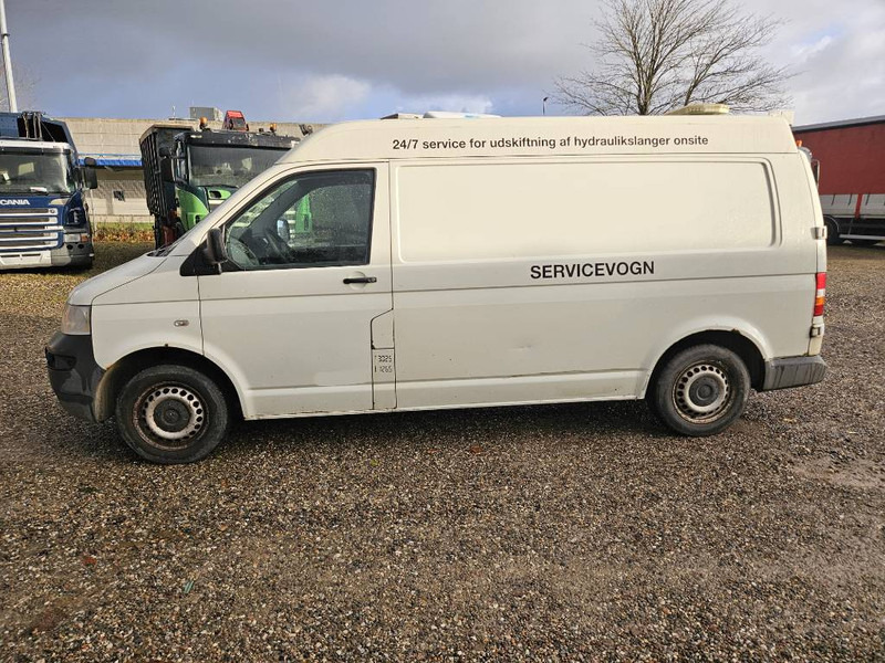 Volkswagen Transporter 1,9 TDi 102 hp - Koffer Transporter: das Bild 2 Volkswagen Transporter 1,9 TDi 102 hp - Koffer Transporter: das Bild 2