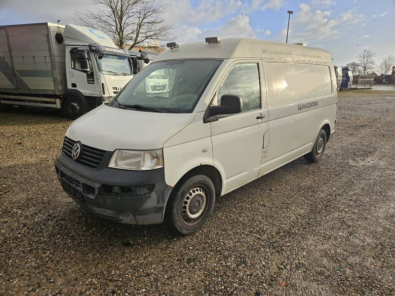 Volkswagen Transporter 1,9 TDi 102 hp - Koffer Transporter: das Bild 1 Volkswagen Transporter 1,9 TDi 102 hp - Koffer Transporter: das Bild 1