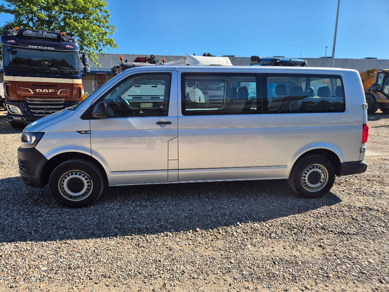 Volkswagen Transporter 2,0 TDi 102 Kombi lang 4d 9 prs - PKW: das Bild 2 Volkswagen Transporter 2,0 TDi 102 Kombi lang 4d 9 prs - PKW: das Bild 2
