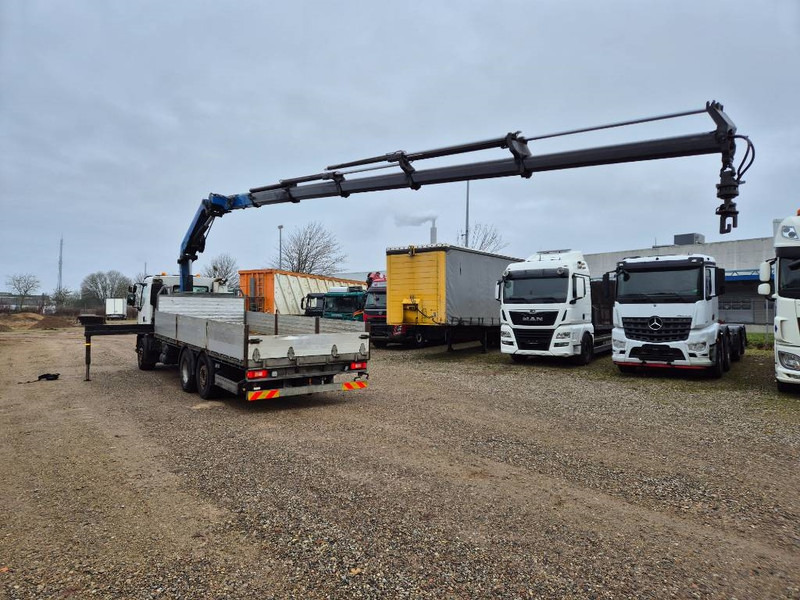 Volvo FE320 6x2/4 // HMF2120 K5 // - Autokran: das Bild 4 Volvo FE320 6x2/4 // HMF2120 K5 // - Autokran: das Bild 4