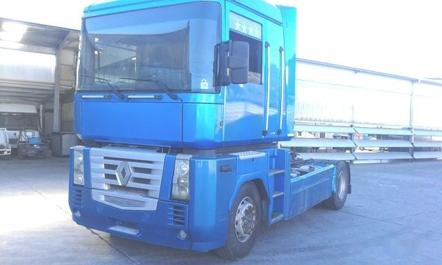 Renault MAGNUM 480 DXI - Sattelzugmaschine: das Bild 1 Renault MAGNUM 480 DXI - Sattelzugmaschine: das Bild 1
