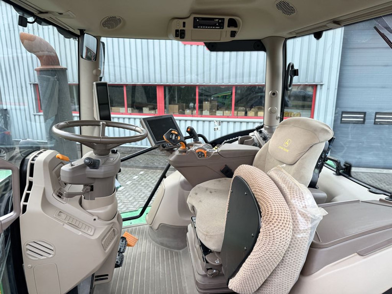 John Deere 6R250 AutoPowr - Traktor: das Bild 5 John Deere 6R250 AutoPowr - Traktor: das Bild 5