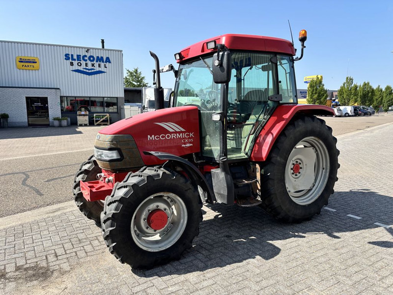 Mc Cormick CX95 - Traktor: das Bild 1 Mc Cormick CX95 - Traktor: das Bild 1