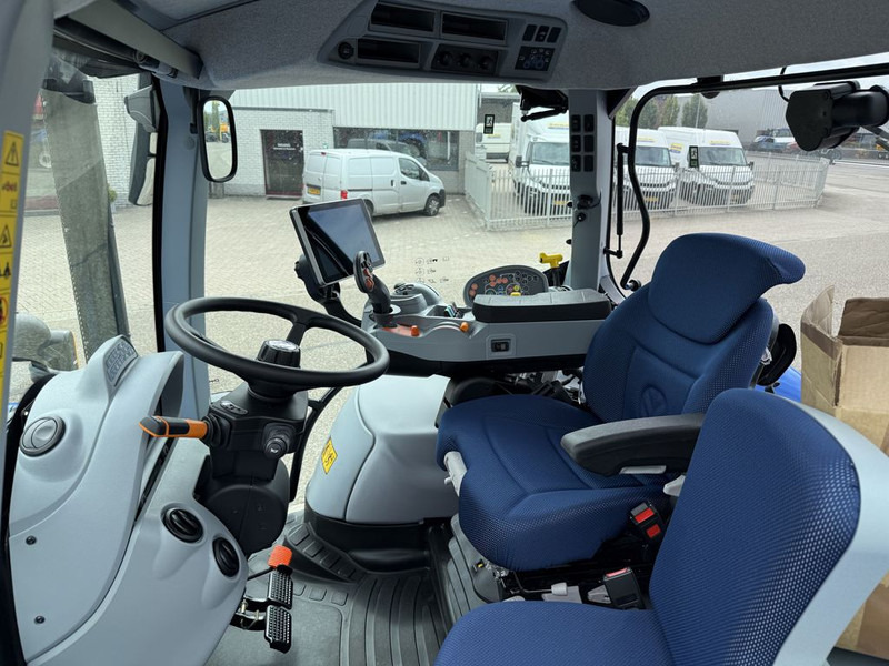 New Holland T6.145 AC STAGE V - Traktor: das Bild 5 New Holland T6.145 AC STAGE V - Traktor: das Bild 5