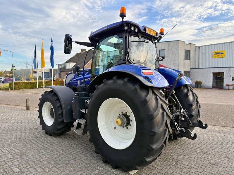 New Holland T7.270 AC 10 Years Blue Power Edition - Traktor: das Bild 2 New Holland T7.270 AC 10 Years Blue Power Edition - Traktor: das Bild 2