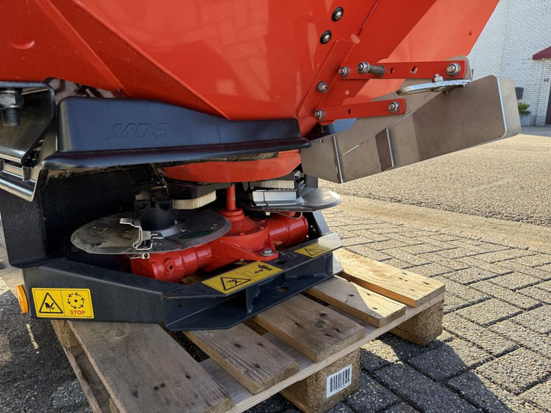 Rauch MDS 8.2 Kunstmeststrooier - Düngerstreuer: das Bild 5 Rauch MDS 8.2 Kunstmeststrooier - Düngerstreuer: das Bild 5