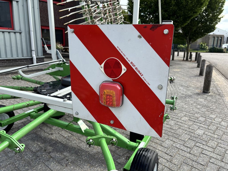 Heuwender/ Wenderechen Samasz Z-470 Cirkelhark: das Bild 6