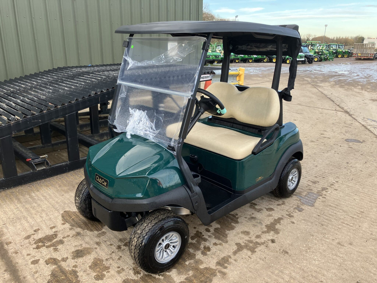 Club Car Tempo Golf Buggy - Golfmobil: das Bild 1 Club Car Tempo Golf Buggy - Golfmobil: das Bild 1
