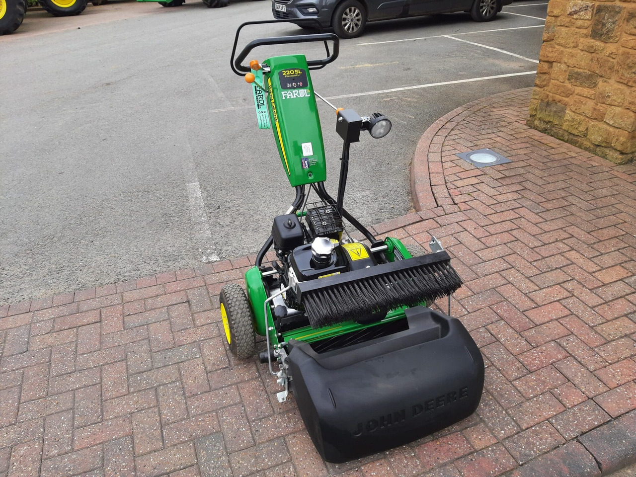 John Deere 220SL walk behind greens mower - Rasenmäher: das Bild 4 John Deere 220SL walk behind greens mower - Rasenmäher: das Bild 4