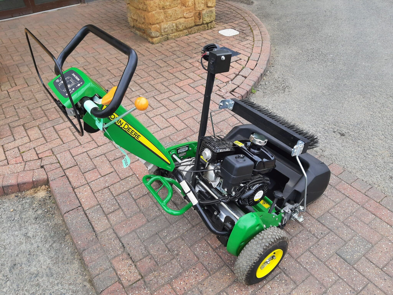John Deere 220SL walk behind greens mower - Rasenmäher: das Bild 2 John Deere 220SL walk behind greens mower - Rasenmäher: das Bild 2