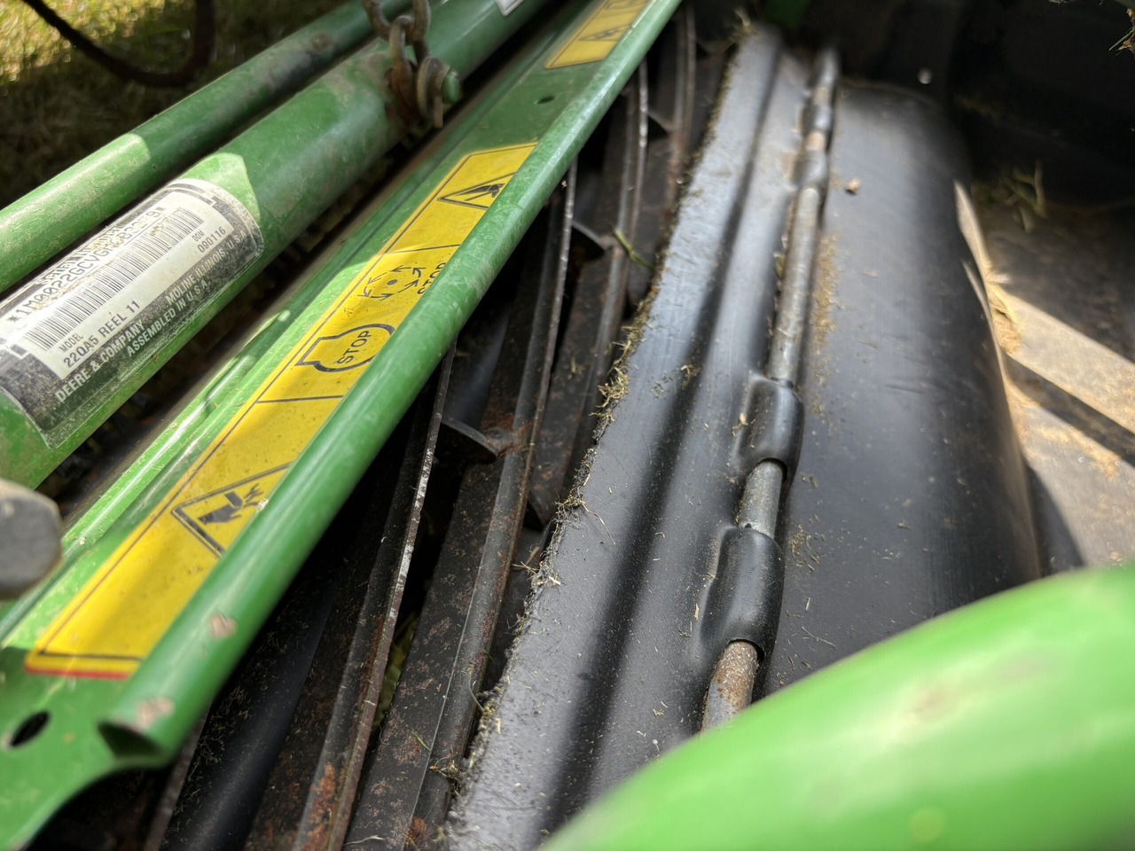 John Deere 2500E Greens Triple - Rasenmäher: das Bild 5 John Deere 2500E Greens Triple - Rasenmäher: das Bild 5