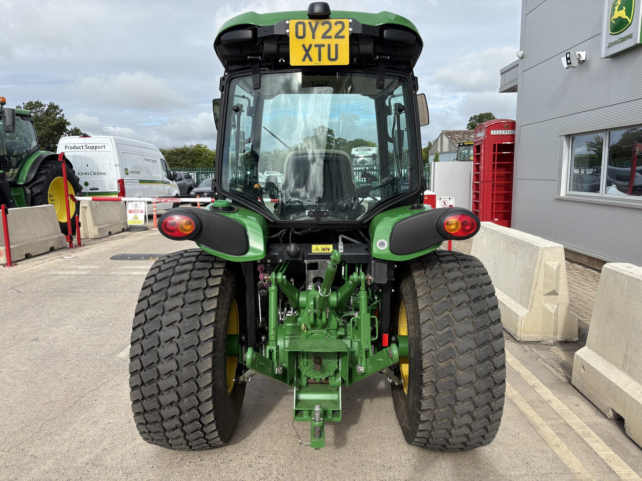 John Deere 4066R Compact Tractor - Kleintraktor: das Bild 4 John Deere 4066R Compact Tractor - Kleintraktor: das Bild 4