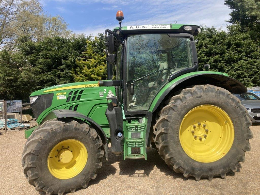 John Deere 6130R - Traktor: das Bild 3 John Deere 6130R - Traktor: das Bild 3