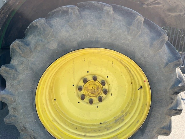 John Deere 6130R - Traktor: das Bild 4 John Deere 6130R - Traktor: das Bild 4