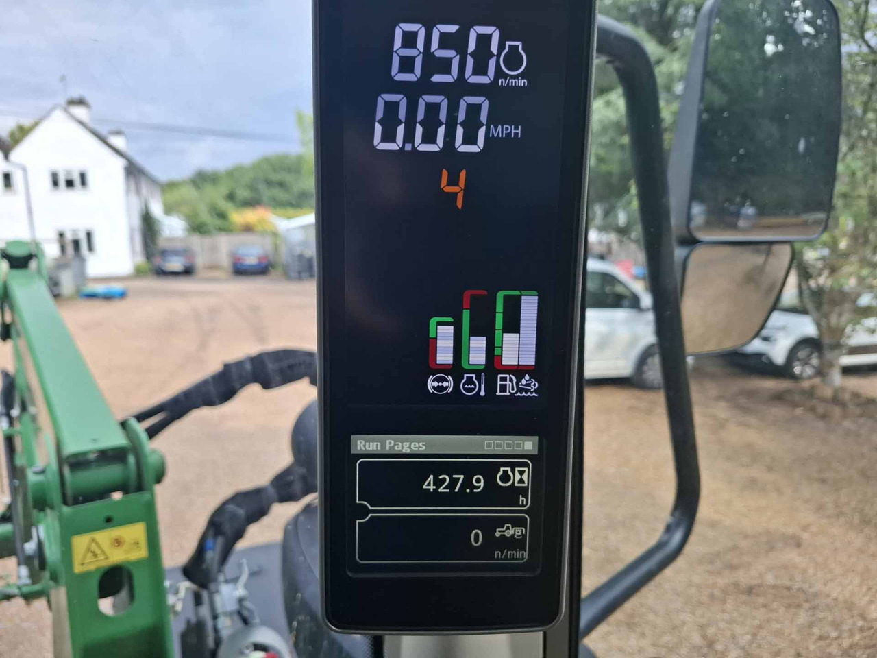 John Deere 6140M - Traktor: das Bild 4 John Deere 6140M - Traktor: das Bild 4