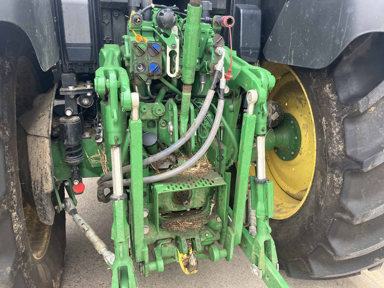 Traktor John Deere 6140M: das Bild 9