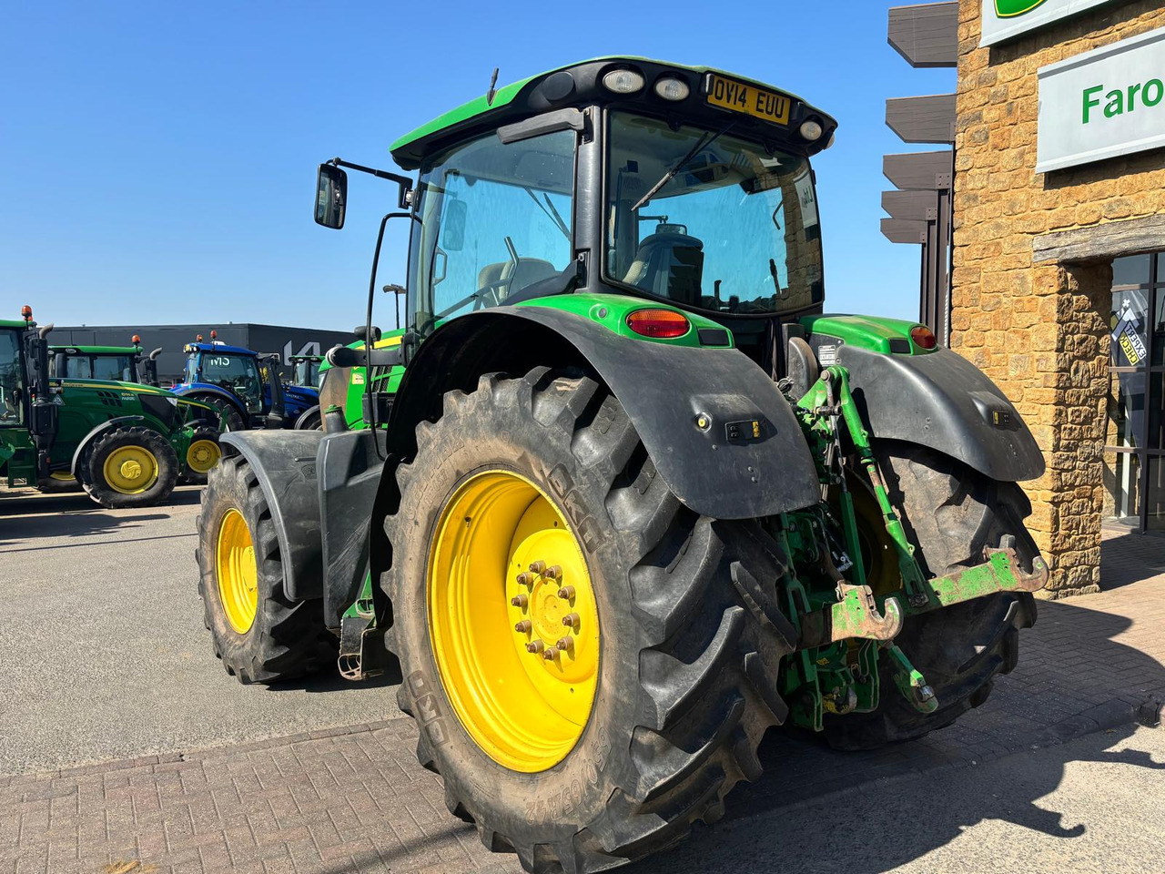 John Deere 6190R - Traktor: das Bild 2 John Deere 6190R - Traktor: das Bild 2