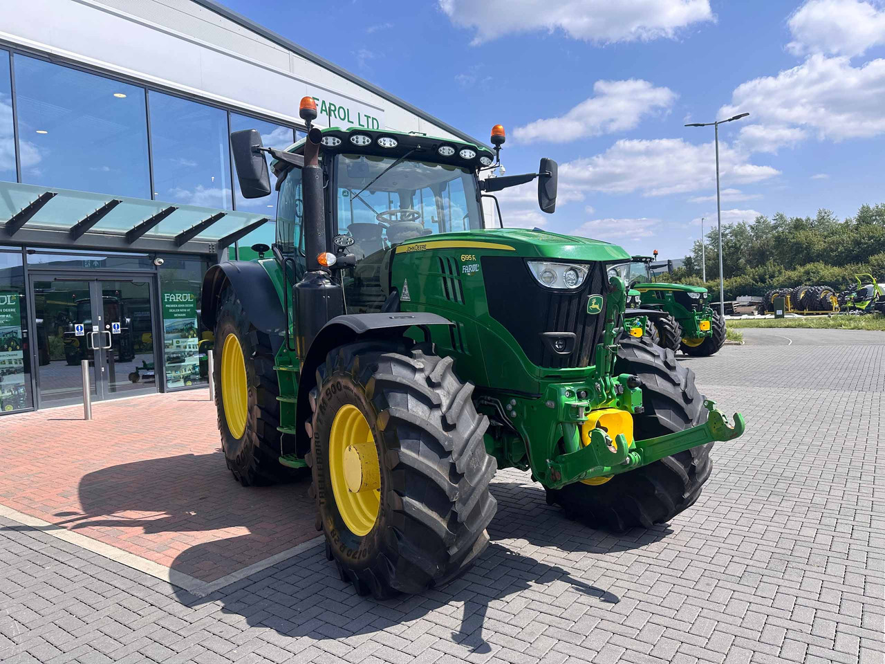 John Deere 6195R - Traktor: das Bild 5 John Deere 6195R - Traktor: das Bild 5
