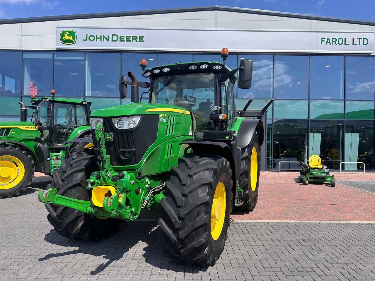 John Deere 6195R - Traktor: das Bild 3 John Deere 6195R - Traktor: das Bild 3