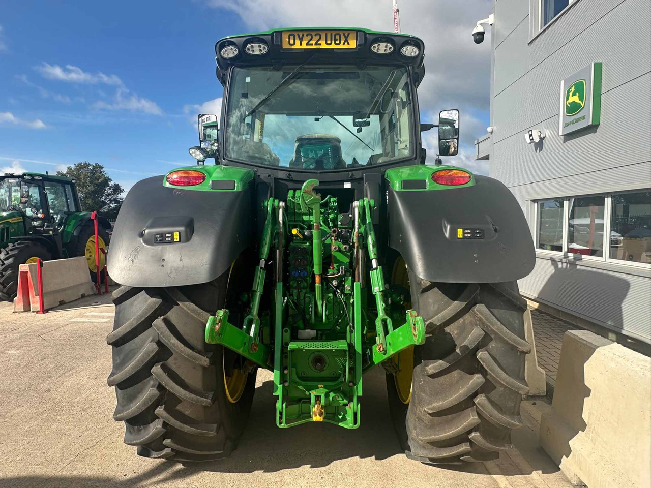 John Deere 6215R - Traktor: das Bild 3 John Deere 6215R - Traktor: das Bild 3