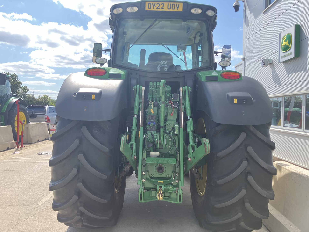 John Deere 6215R - Traktor: das Bild 4 John Deere 6215R - Traktor: das Bild 4