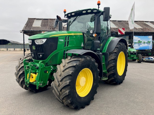 John Deere 6250R - Traktor: das Bild 1 John Deere 6250R - Traktor: das Bild 1