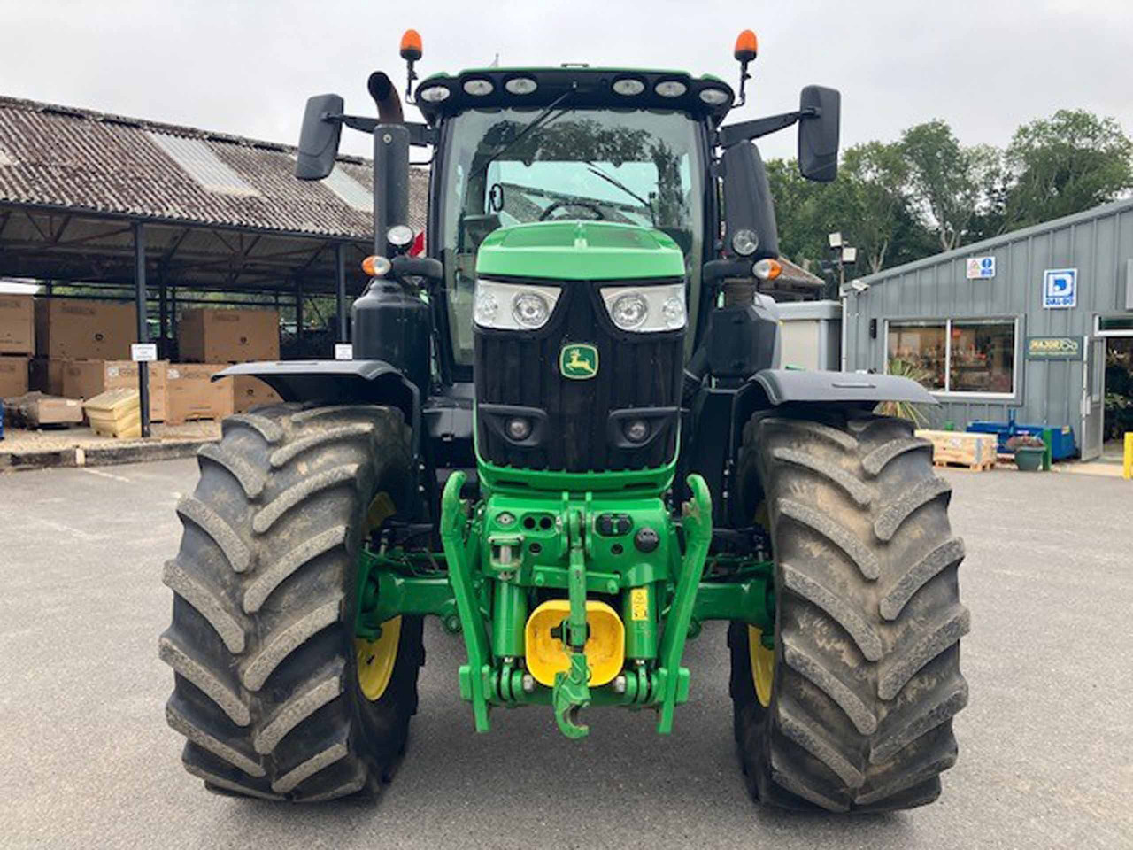 John Deere 6250R - Traktor: das Bild 3 John Deere 6250R - Traktor: das Bild 3