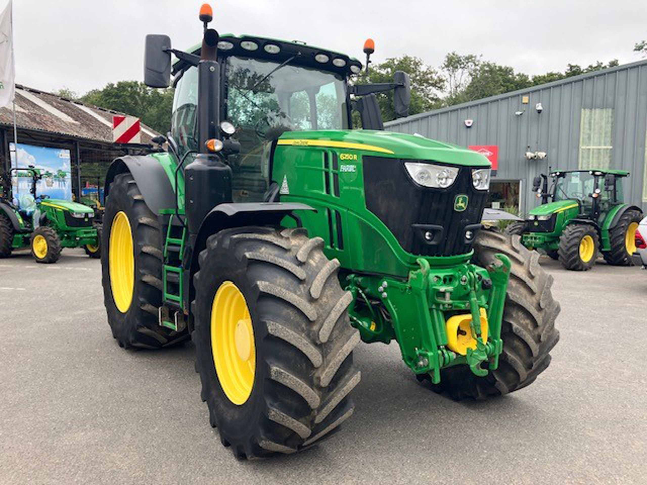 John Deere 6250R - Traktor: das Bild 5 John Deere 6250R - Traktor: das Bild 5