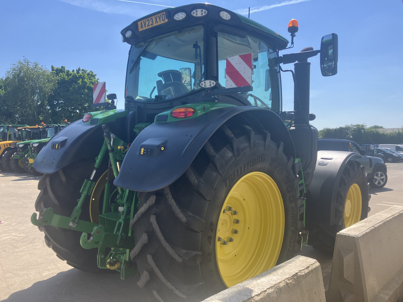 John Deere 6R 250 - Traktor: das Bild 5 John Deere 6R 250 - Traktor: das Bild 5