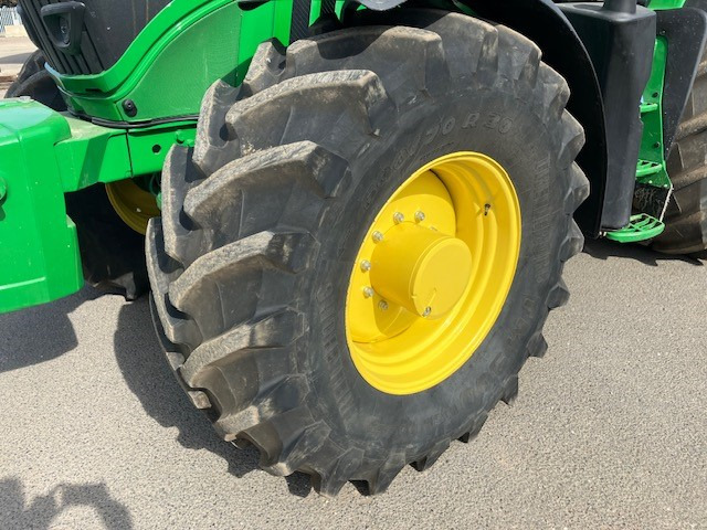 John Deere 6R 250 - Traktor: das Bild 2 John Deere 6R 250 - Traktor: das Bild 2