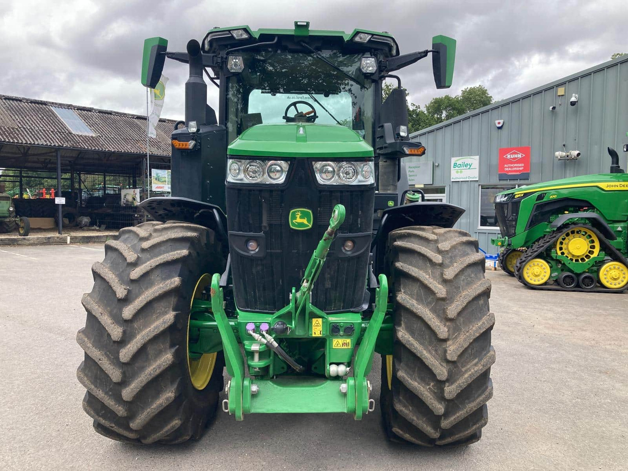 John Deere 7R 270 - Traktor: das Bild 2 John Deere 7R 270 - Traktor: das Bild 2