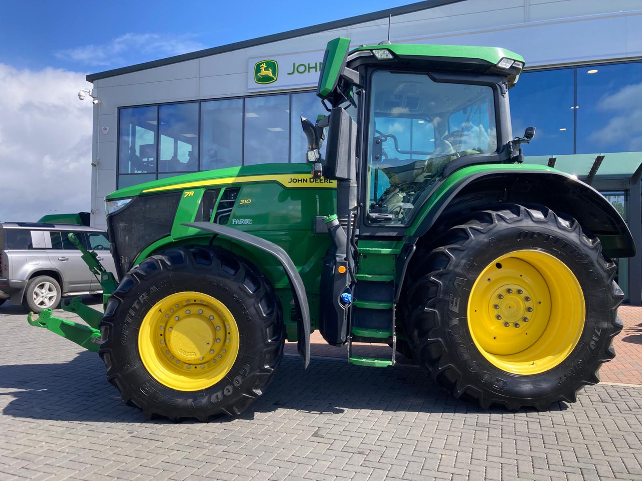 John Deere 7R 310 - Traktor: das Bild 5 John Deere 7R 310 - Traktor: das Bild 5