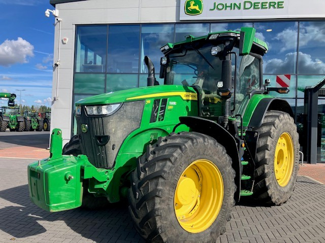 John Deere 7R 330 - Traktor: das Bild 1 John Deere 7R 330 - Traktor: das Bild 1