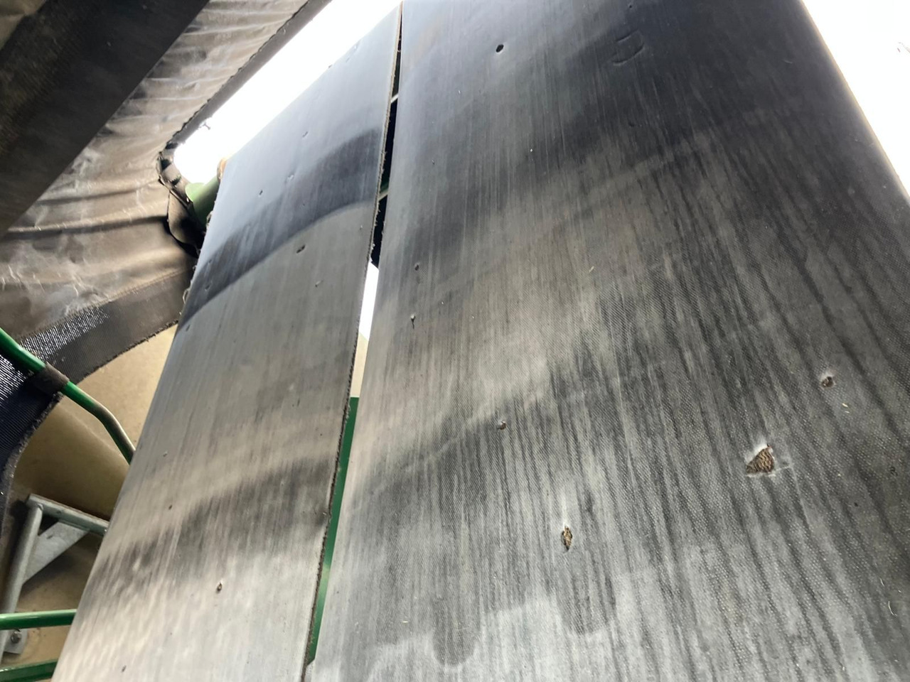 Grünlandtechnik John Deere V451R: das Bild 19