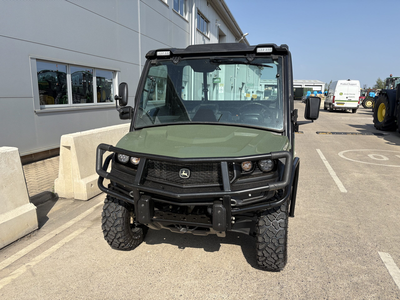 John Deere XUV865M Gator - Quad: das Bild 2 John Deere XUV865M Gator - Quad: das Bild 2