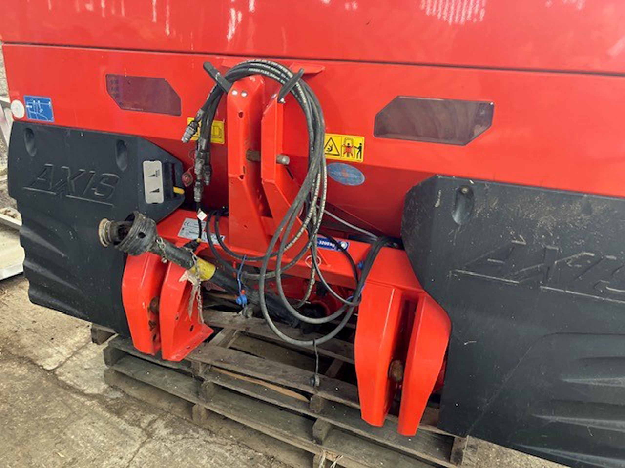 Kuhn Axis 30.2D - Düngerstreuer: das Bild 5 Kuhn Axis 30.2D - Düngerstreuer: das Bild 5