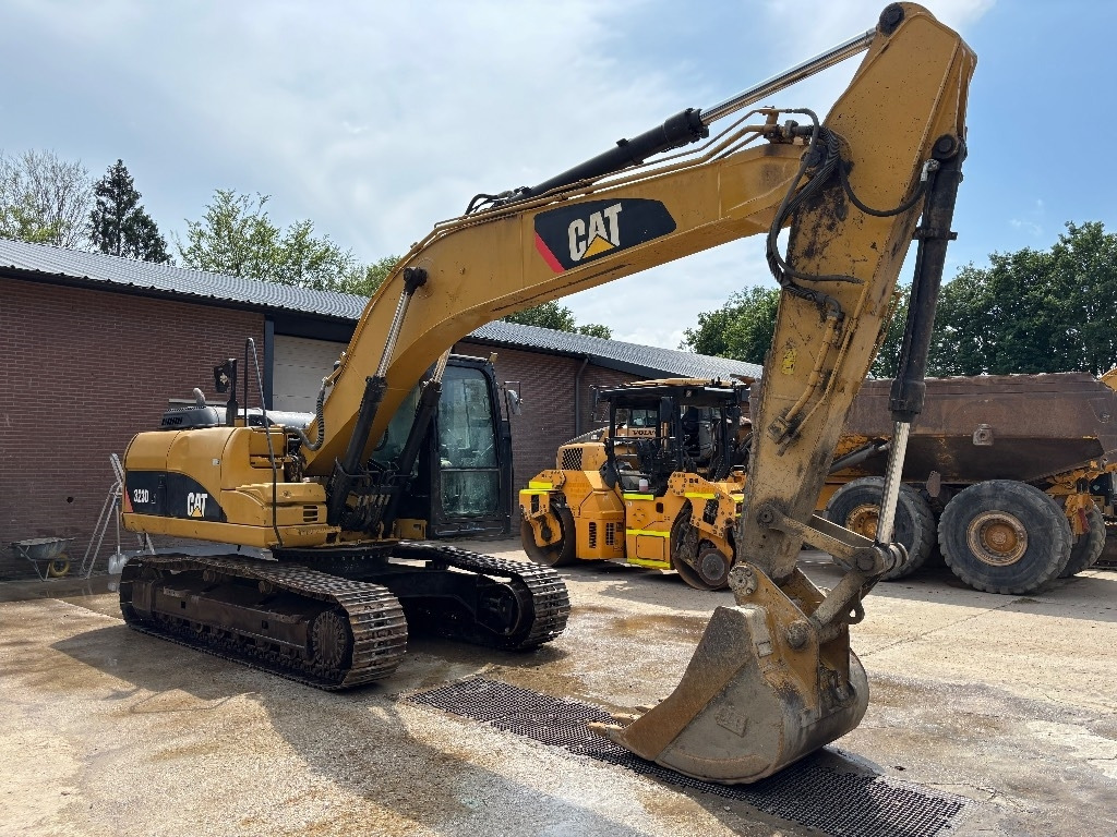 CAT 323 D LN - Kettenbagger: das Bild 5 CAT 323 D LN - Kettenbagger: das Bild 5