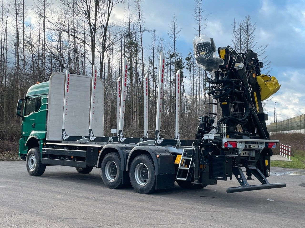 MAN TGS 33.510 6X4 BL Euro6e LogLift 165Z - Holztransporter, Autokran: das Bild 5 MAN TGS 33.510 6X4 BL Euro6e LogLift 165Z - Holztransporter, Autokran: das Bild 5